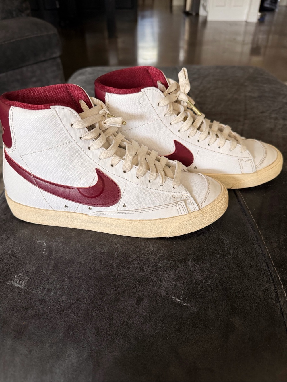 Nike High-Top Sneakers in White and Burgundy